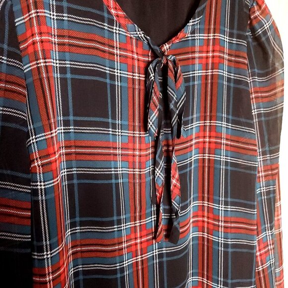 Draper James Red Green Holiday Midi Dress Large - Picture 6 of 9